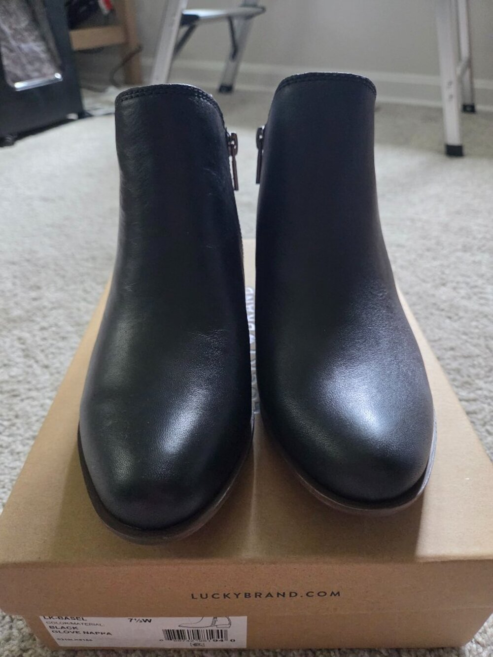 NWT! Luck Brand Basel Leather Zip Booties
